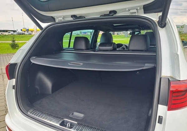 Kia Sportage cena 75500 przebieg: 179521, rok produkcji 2016 z Bochnia małe 781